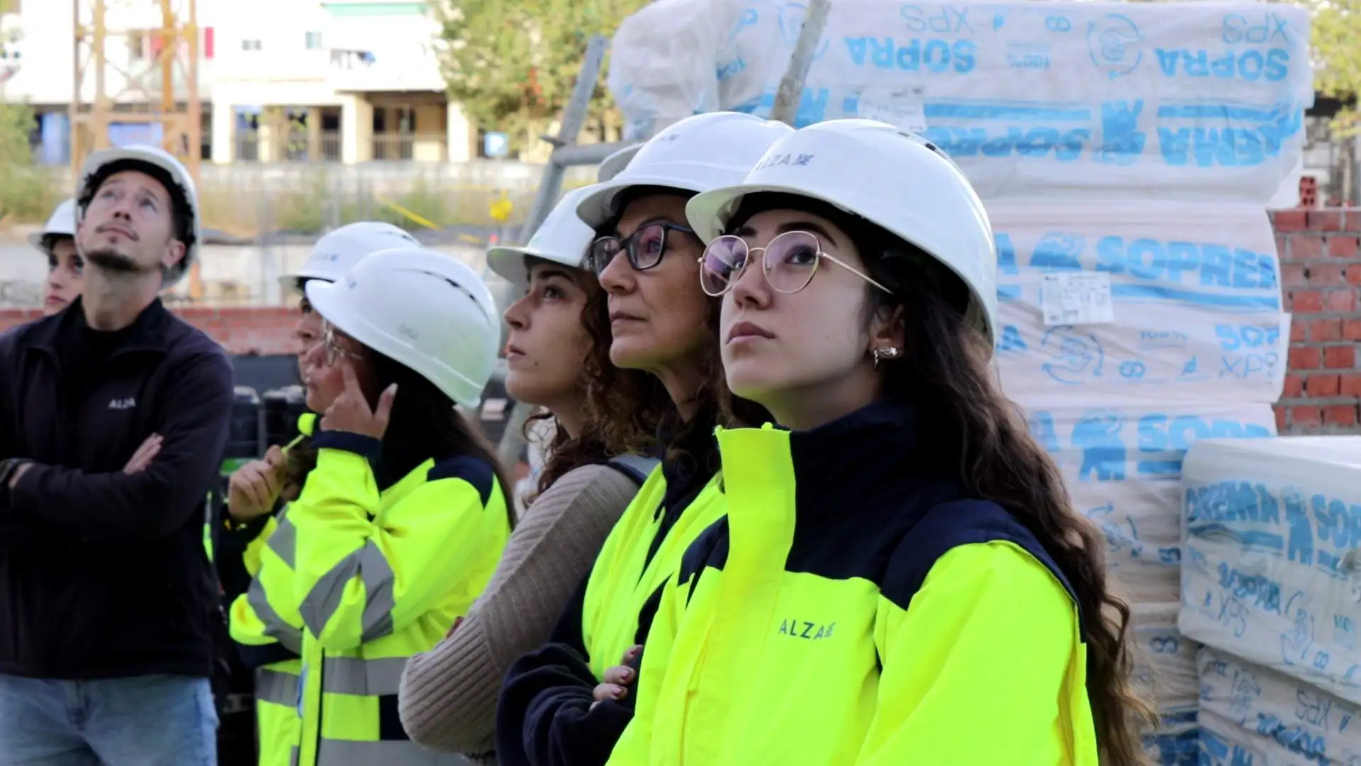 Equipo de trabajo en ALZA