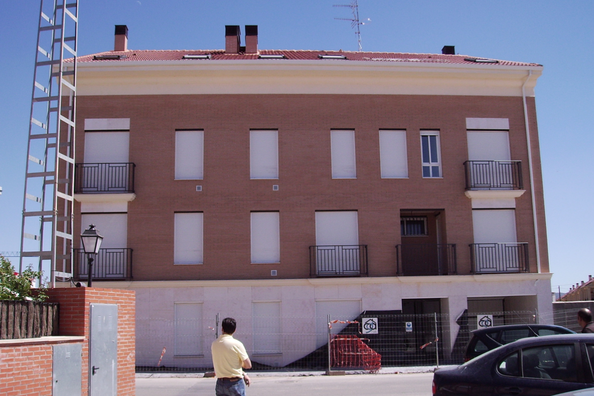 10 viviendas Alovera