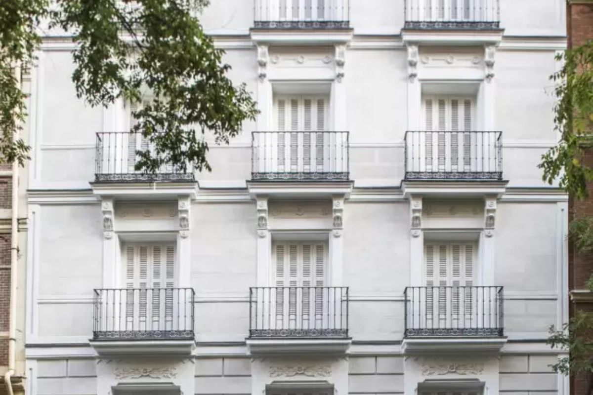 Edificio en C/ Juan de Mena 13 Madrid